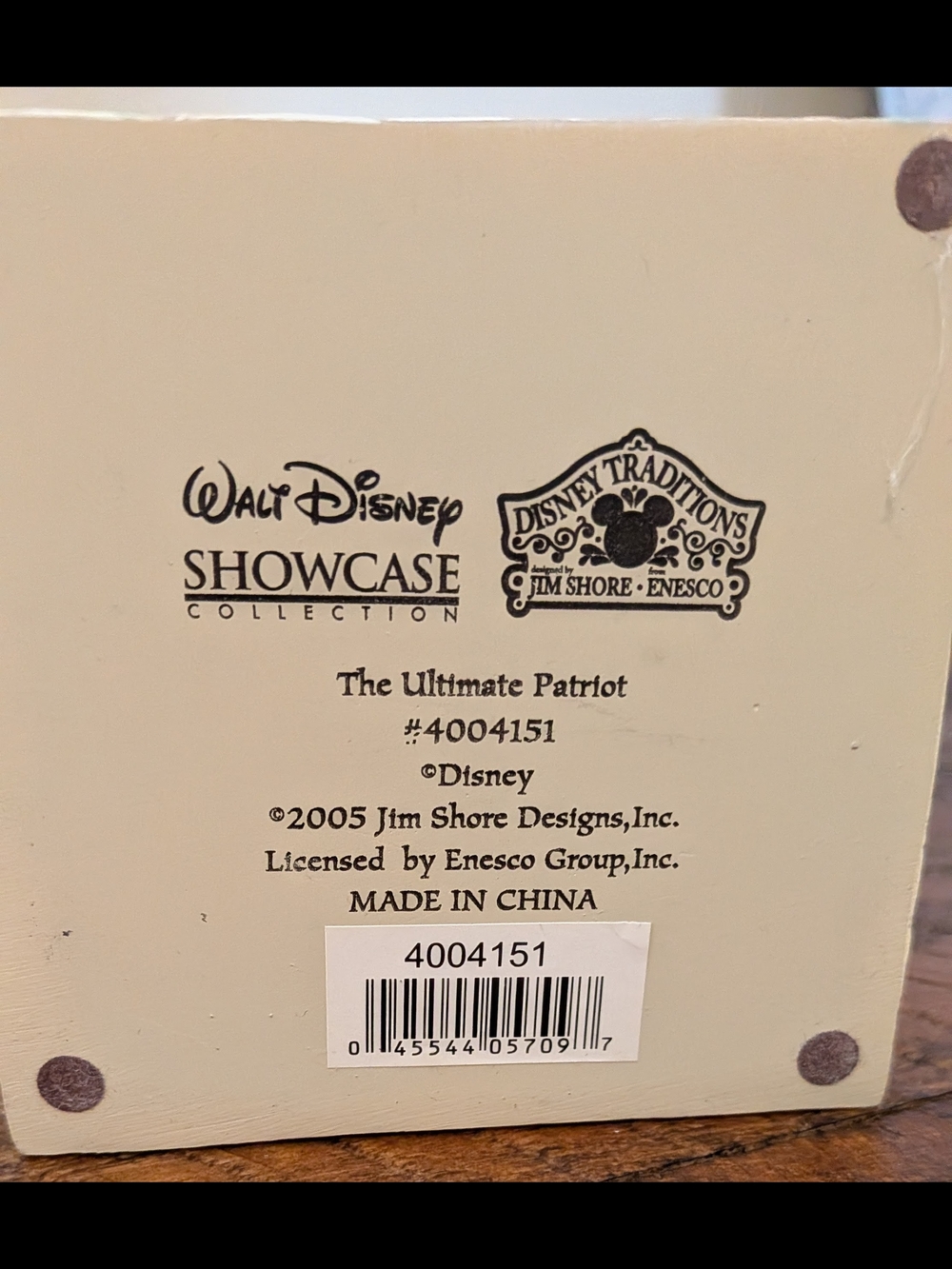 Stitching Freedom's Promise Minnie Mouse & The Ultimate Patriot Mickey Mouse - Picture 8 of 8